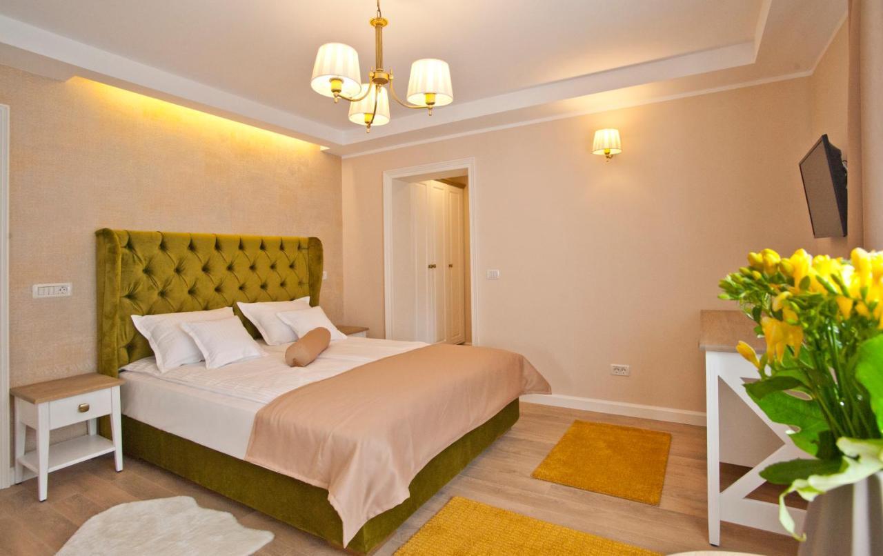 Uphill Residence Sinaia Extérieur photo