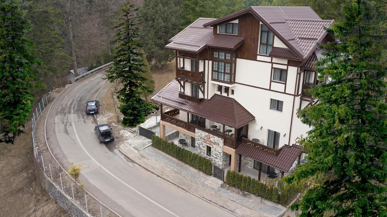Uphill Residence Sinaia Extérieur photo