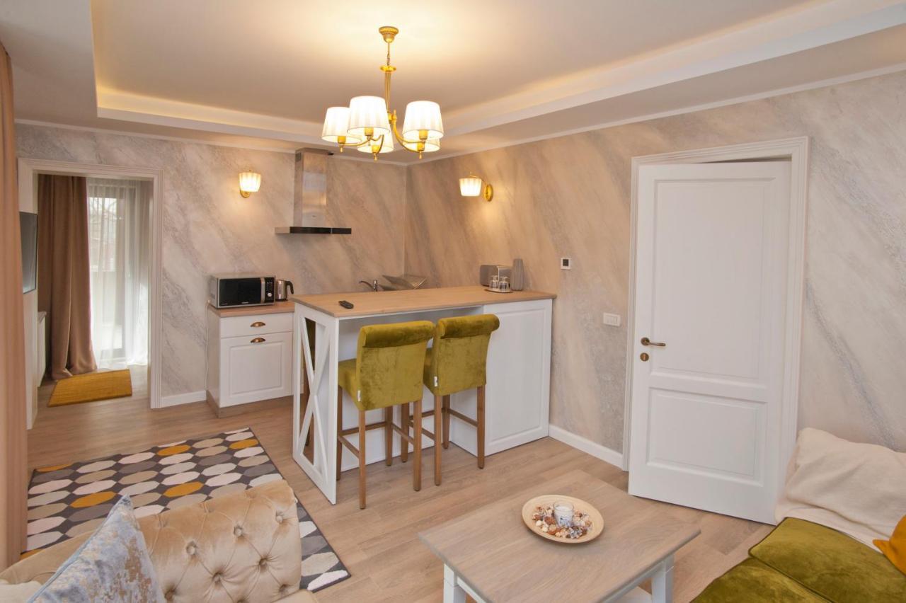Uphill Residence Sinaia Extérieur photo
